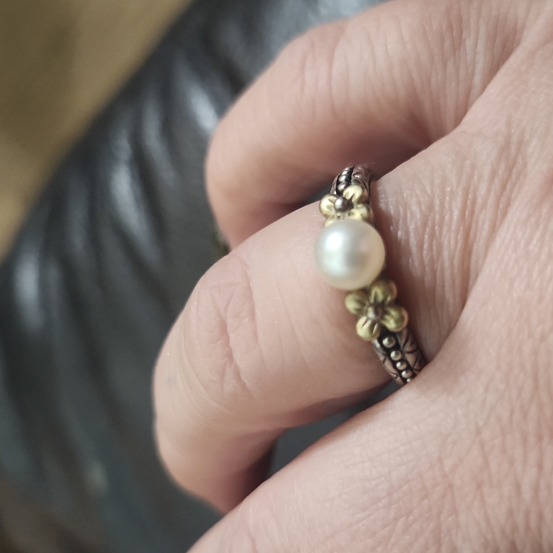 Barbara Bixby Pearl Ring 8 149$